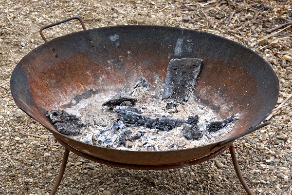 What to do with fire pit ashes