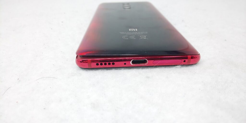 Xiaomi Mi 9T Pro 背面割れ 有機EL不良 ジャンク Xiaomi Mi 9T