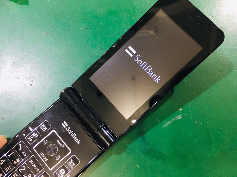 故障スマートフォン5個、故障ガラケー5個 故障スマートフォン5個、故障ガラケー5個