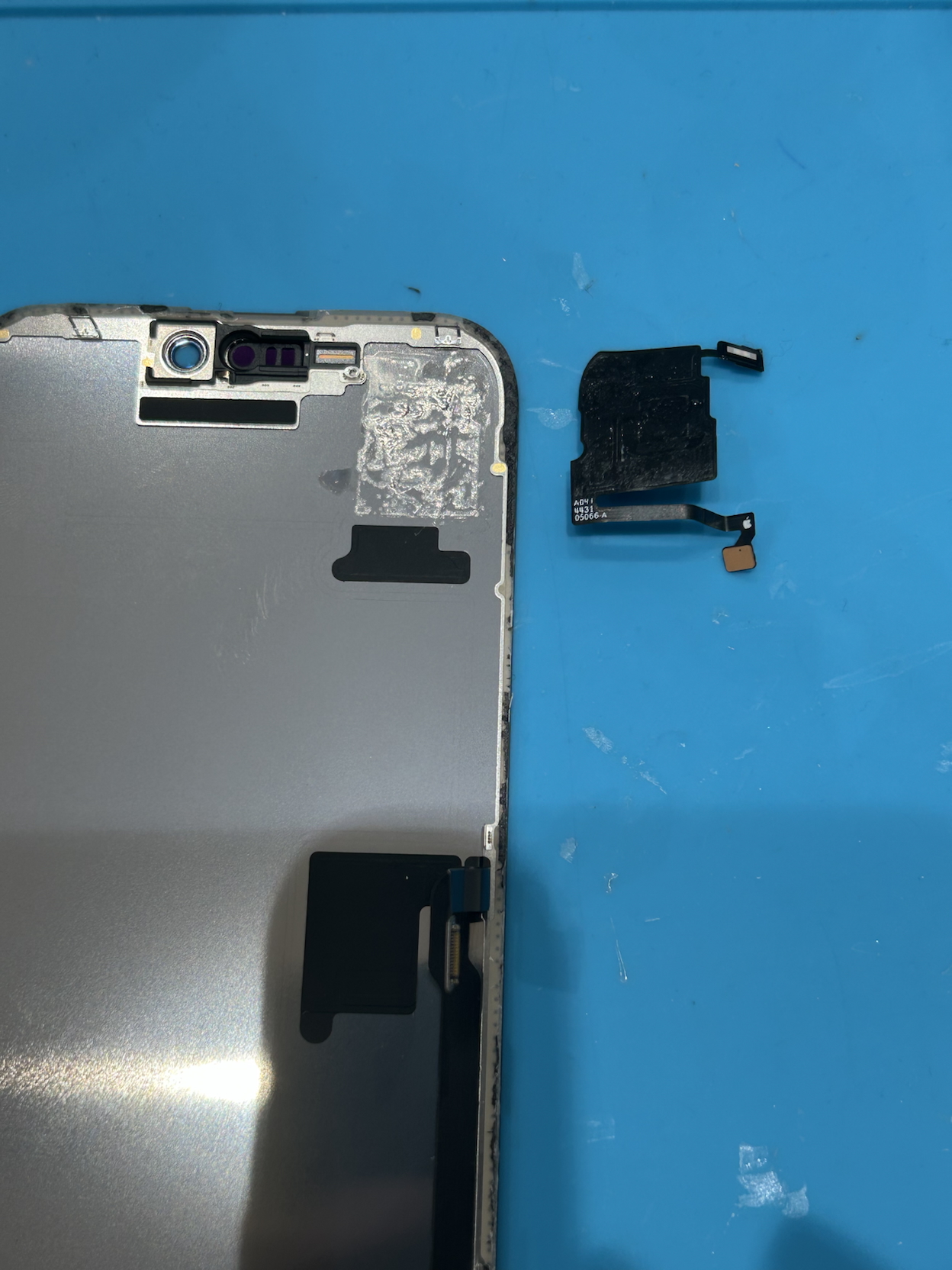 iPhone 16 Proの画面修理はデータそのまま最短30分で即日対応