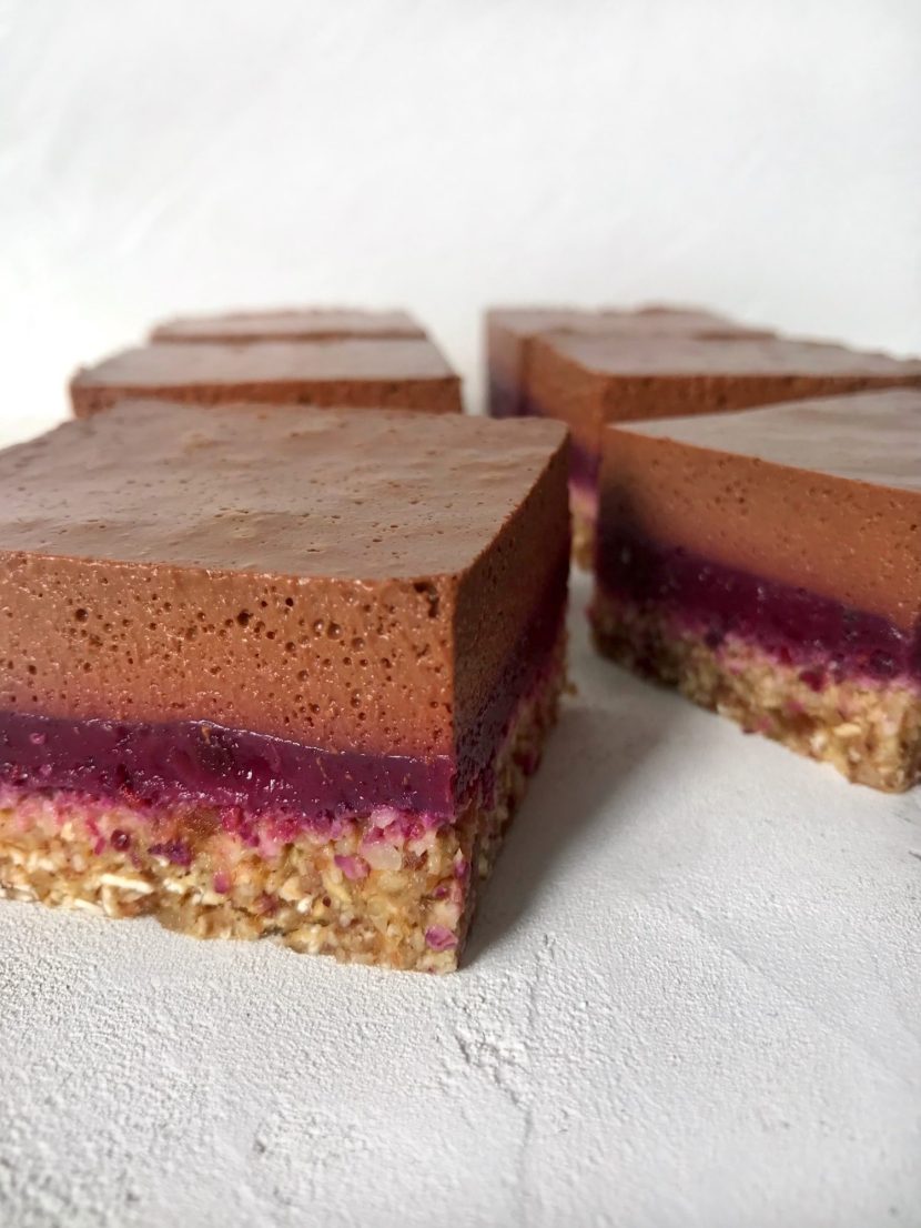 vegan chocolate mousse berry slices