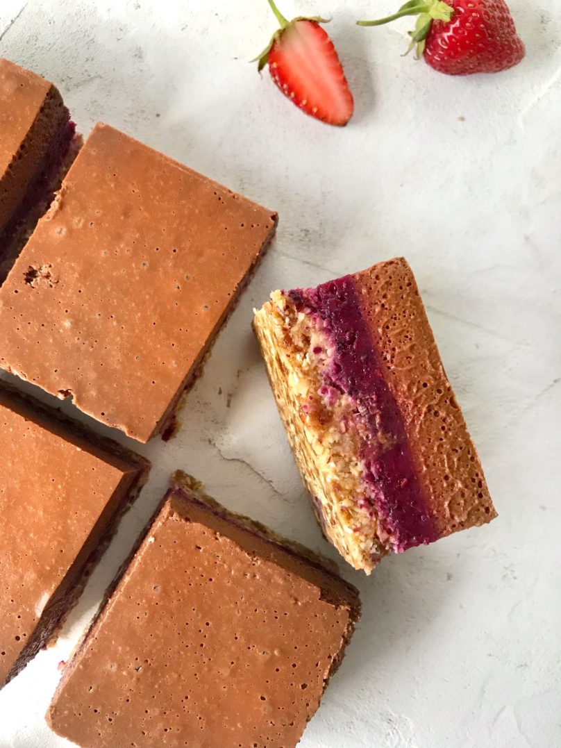 vegan chocolate mousse berry slices