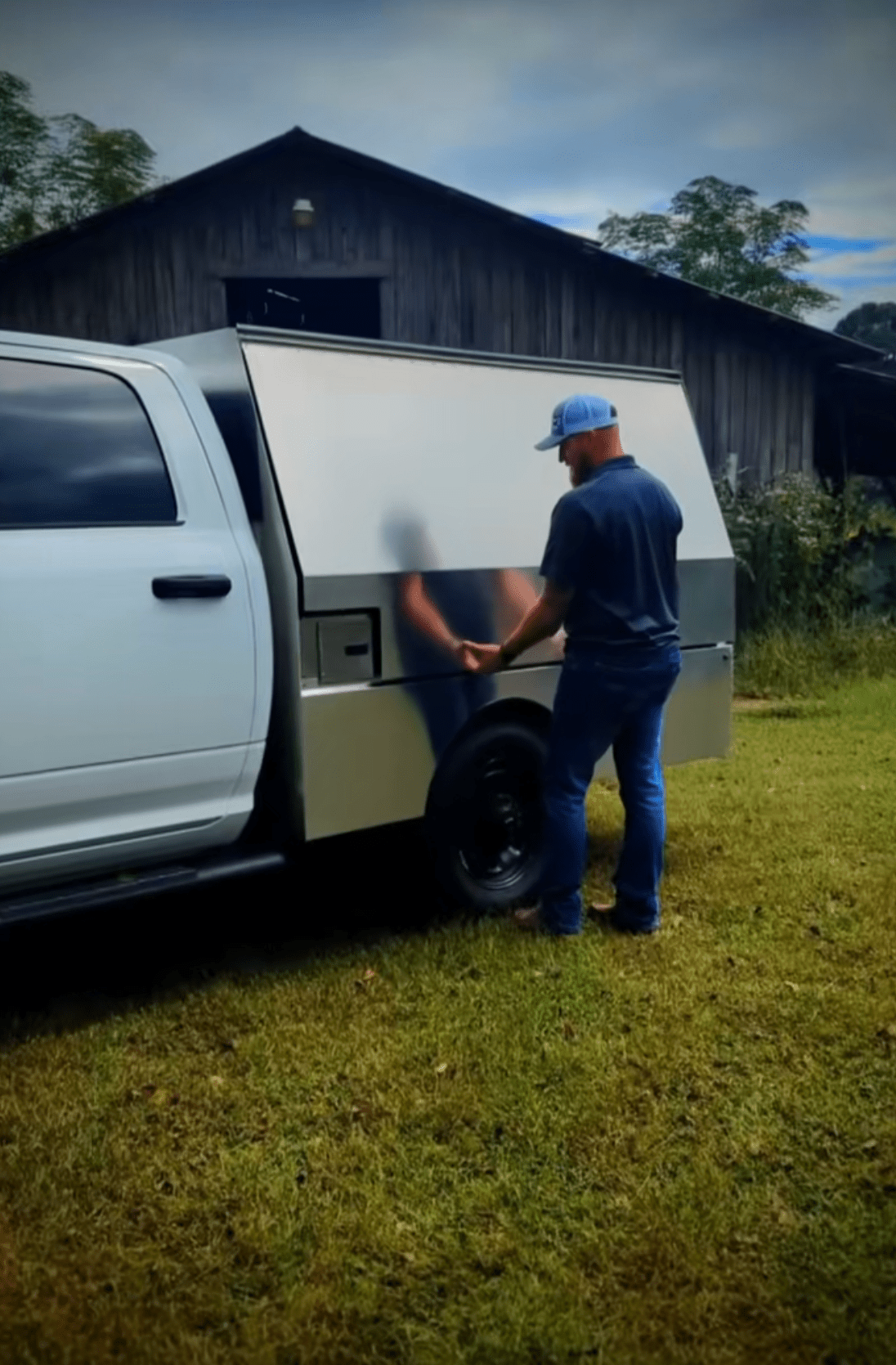 Farrier Truck Bodie