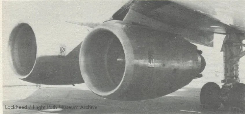 L-1011 with spare engine fitted under wing