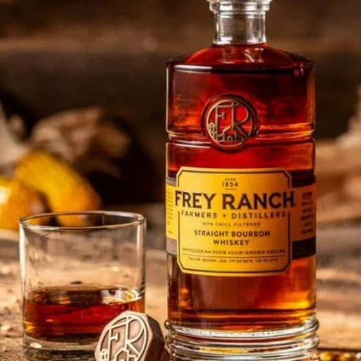Sour Mash Vs Bourbon: Which is Best? 2 Bourbon