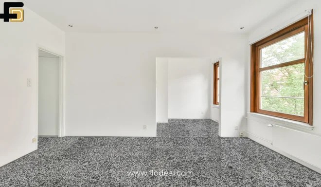 p white flooring