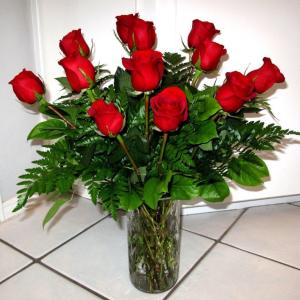 1 Dozen Long-Stemmed Red Roses