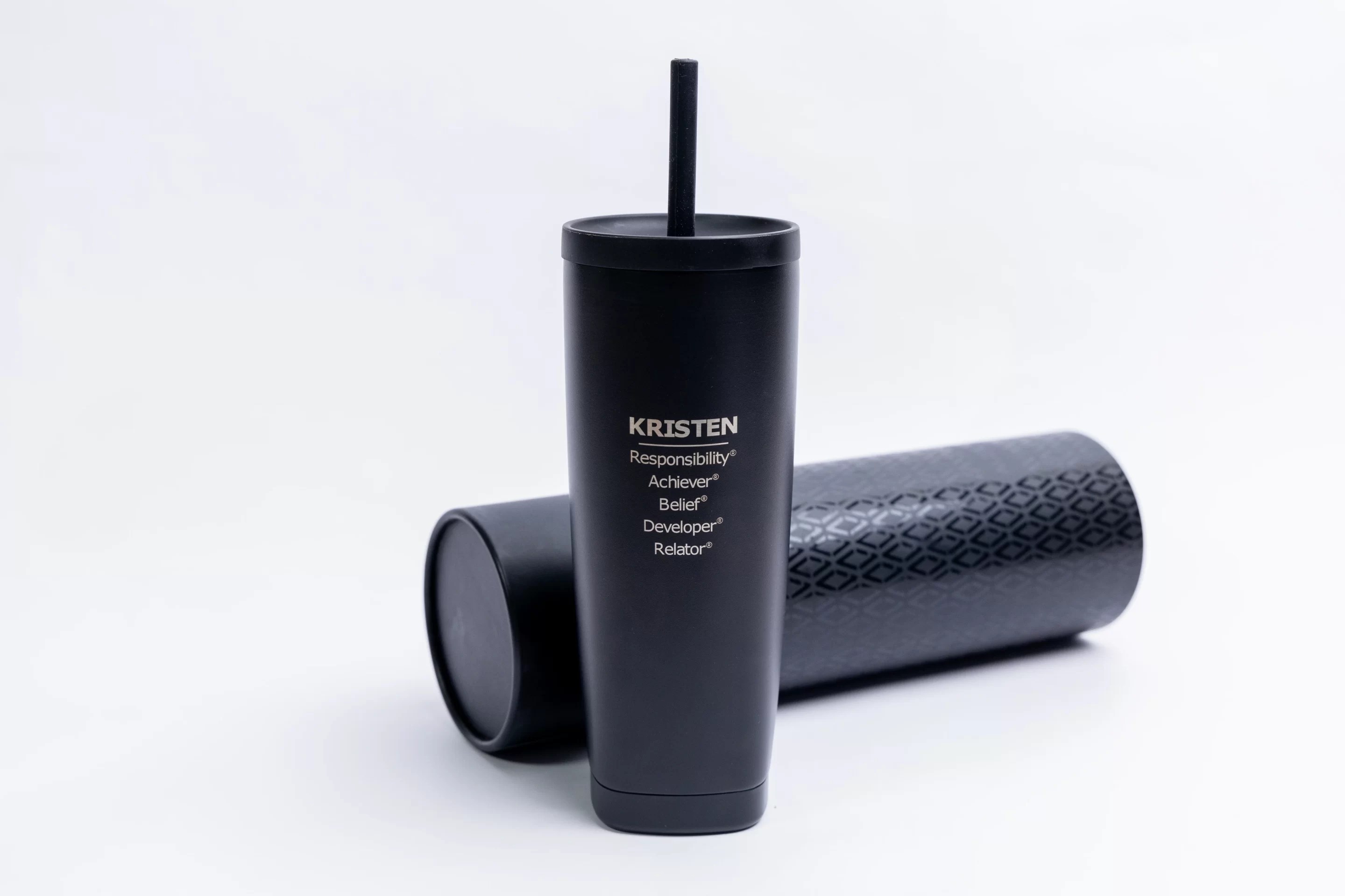 2-in-1 Stainless Steel Vacuum Tumbler – 530ml