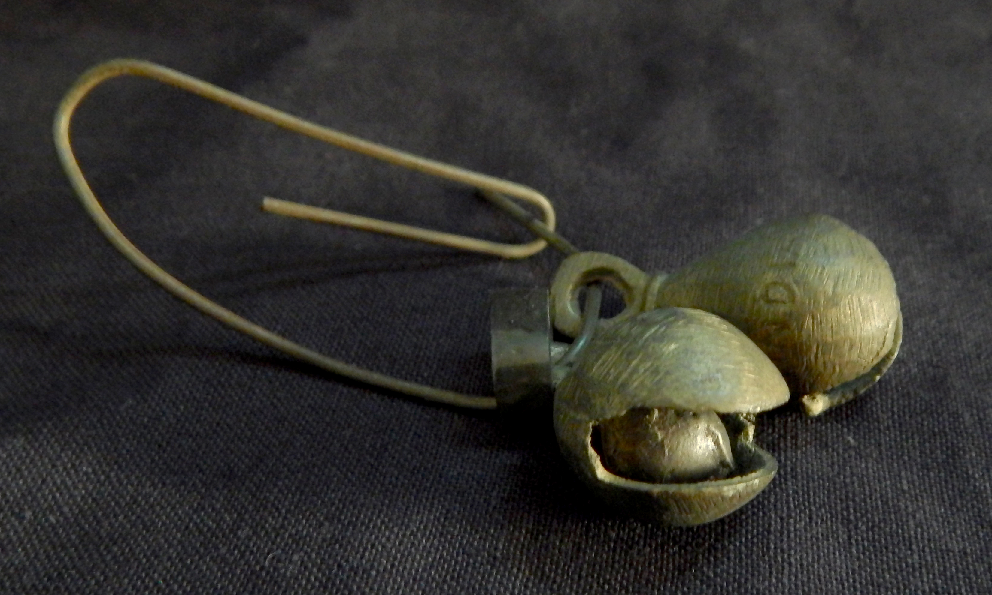 Audio and visual ornament-India-Indian-Brass-1"x1"