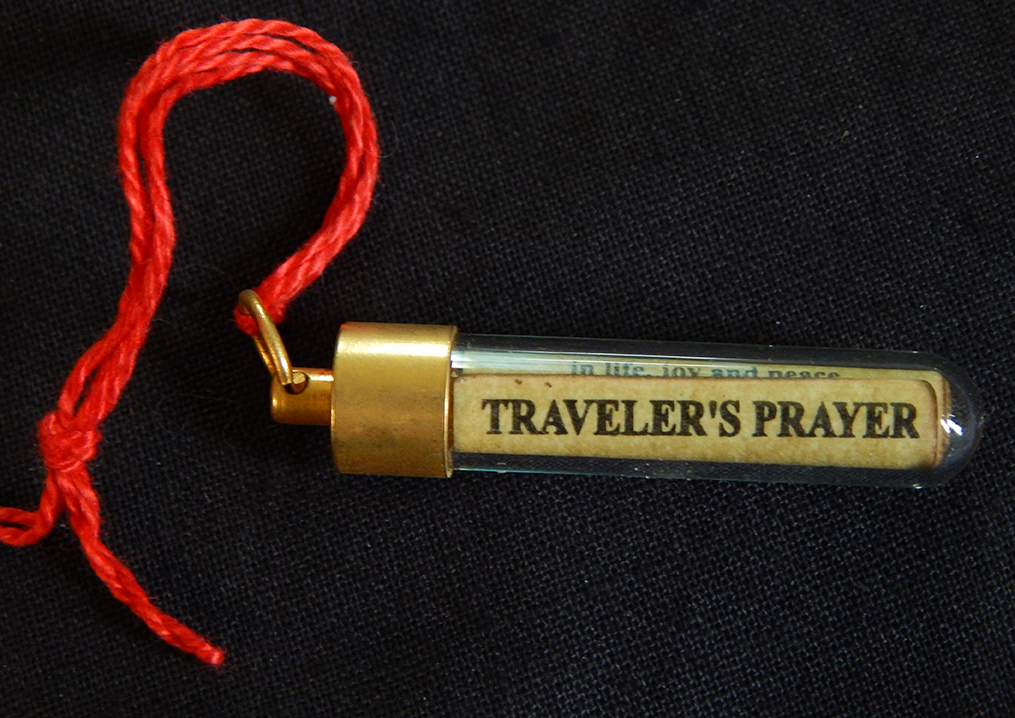 Protection-Israel-Jewish-Plastic and red string-1 3/4"