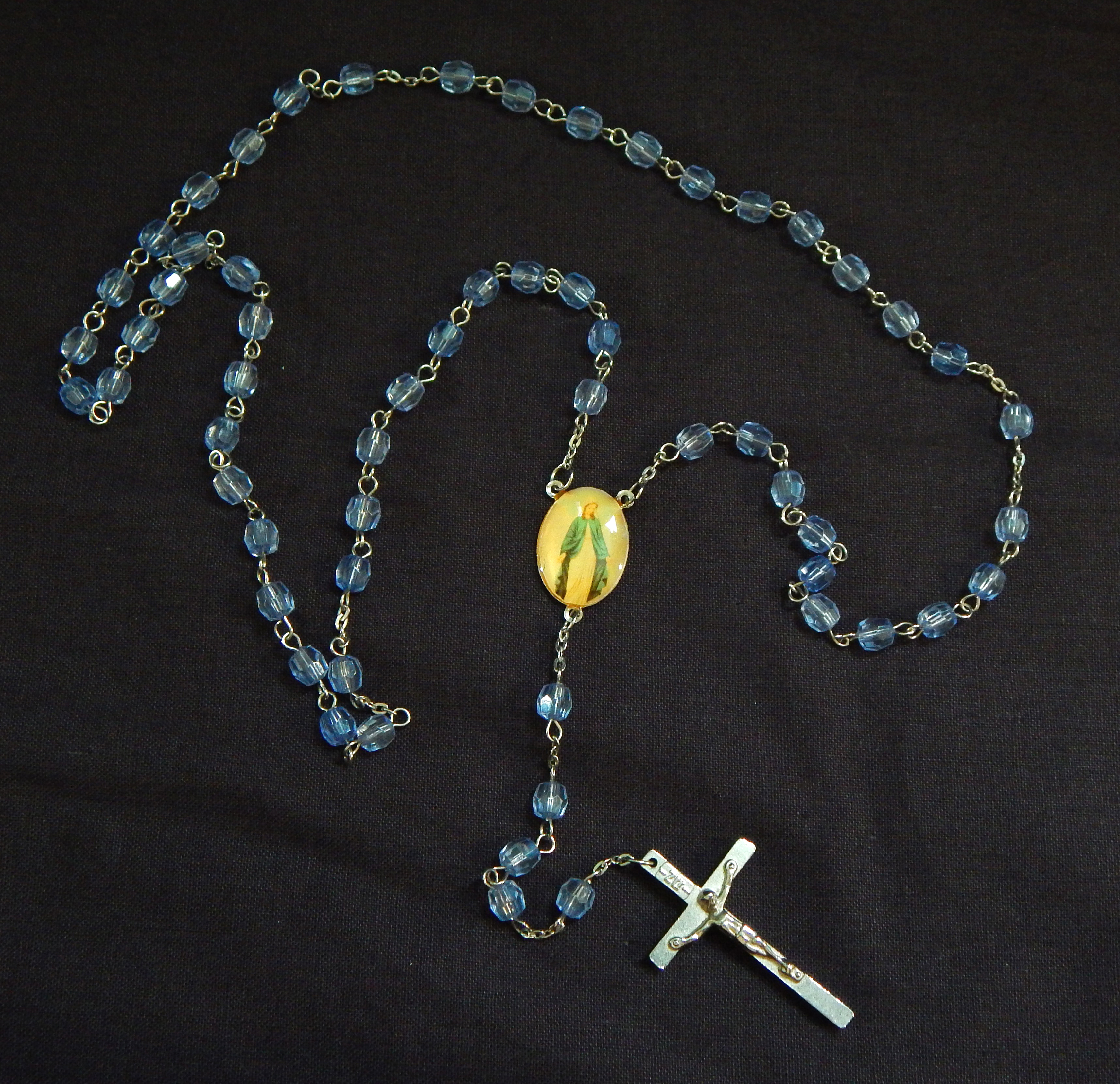 Prayer counter-Global-Catholic-5 sets of 10 blue beads/Silver crucifix/Medal of Mary-19 1/2" long