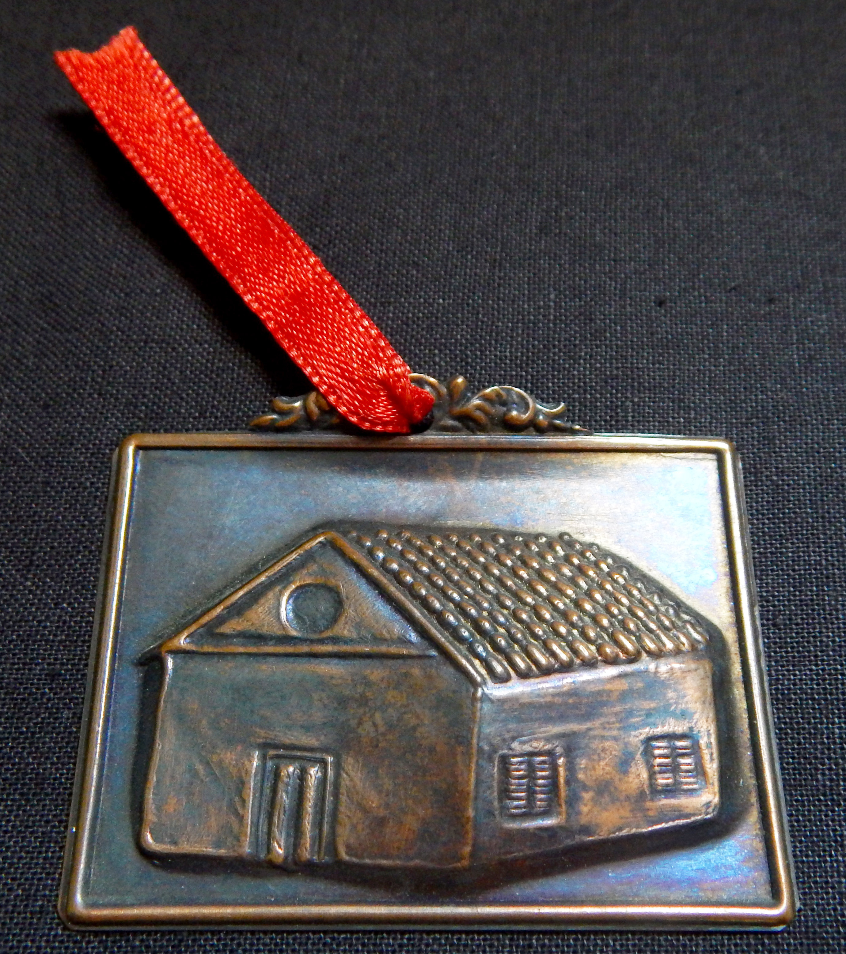 Milagro (miracle)-House