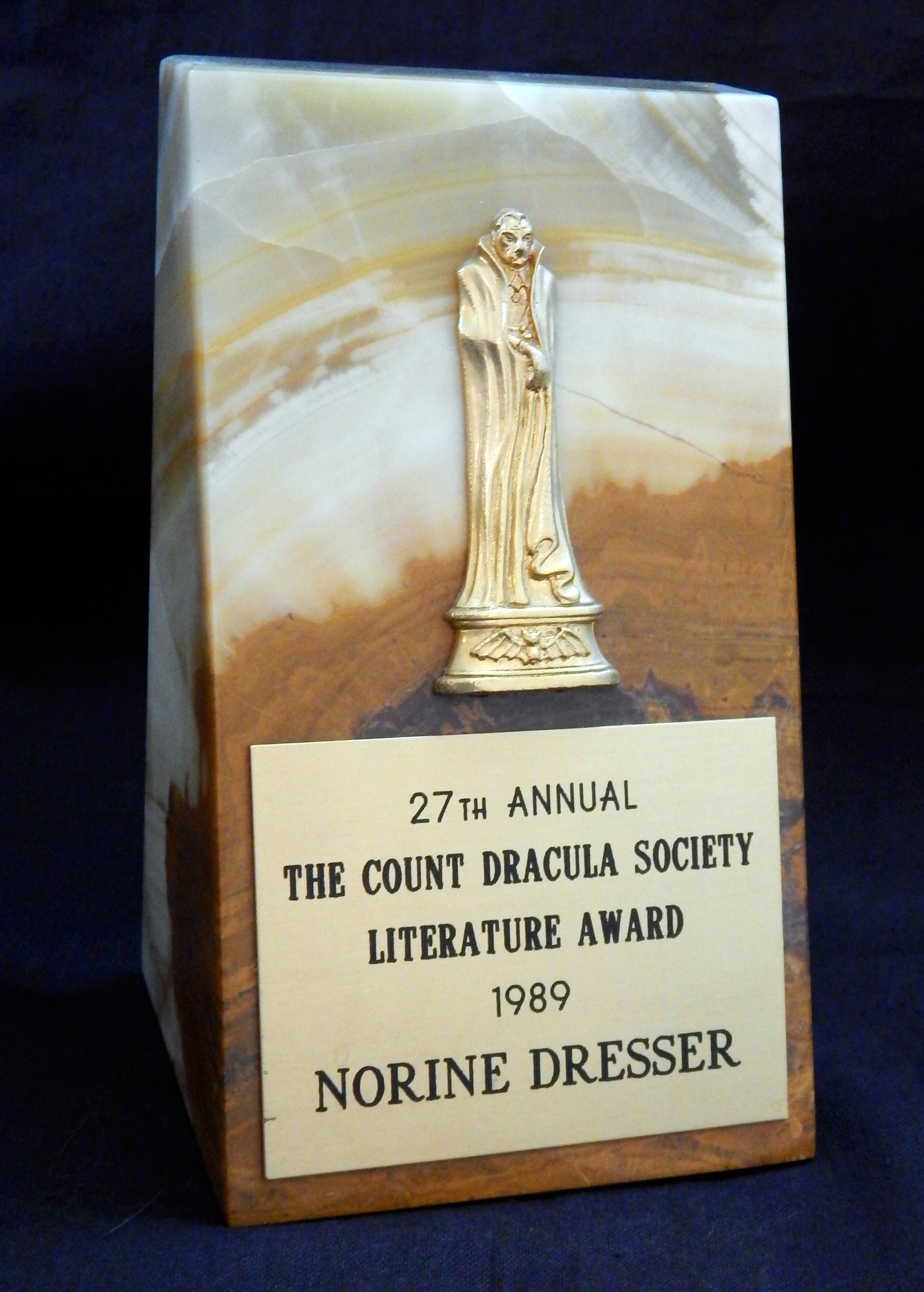 Count Dracula Society Literature Award 1989