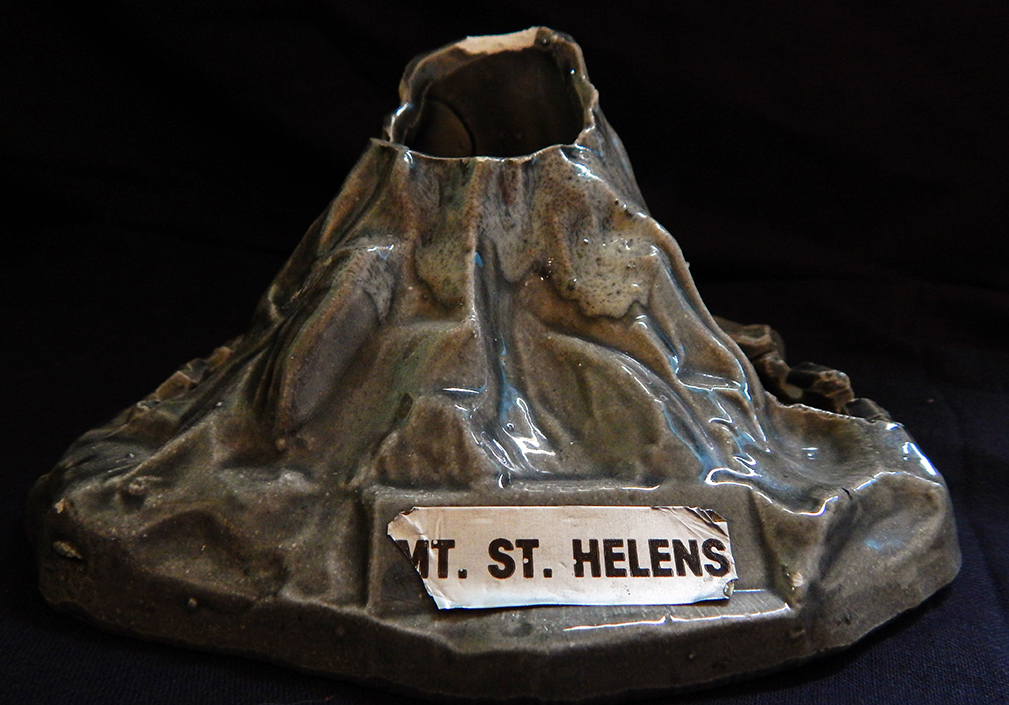 Mt. St. Helens ashtray (front view)