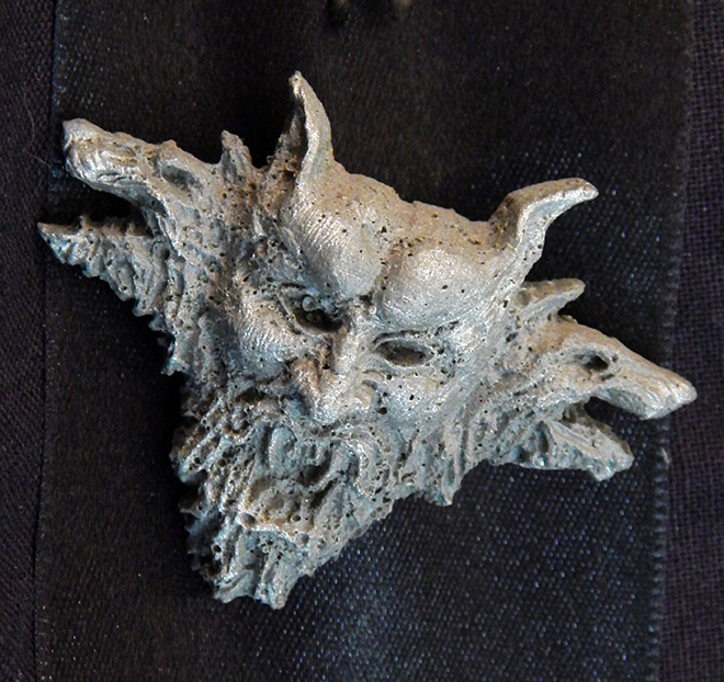 Gargoyle pin