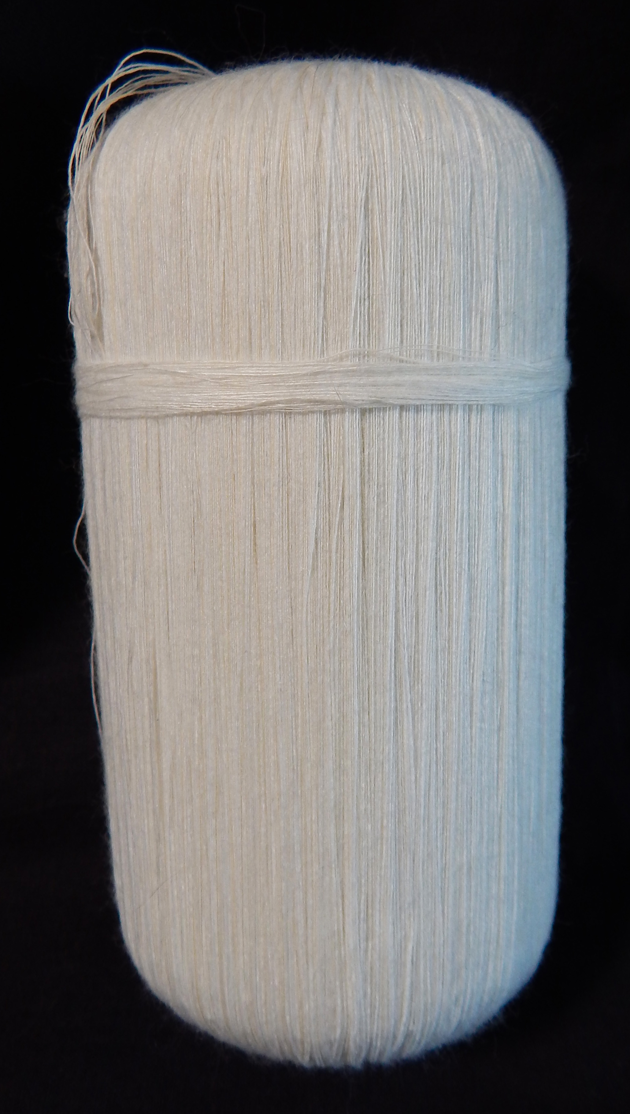 Sincana or Sal Sin (white thread used in Thai temples (wat) and homes for certain ceremonies).