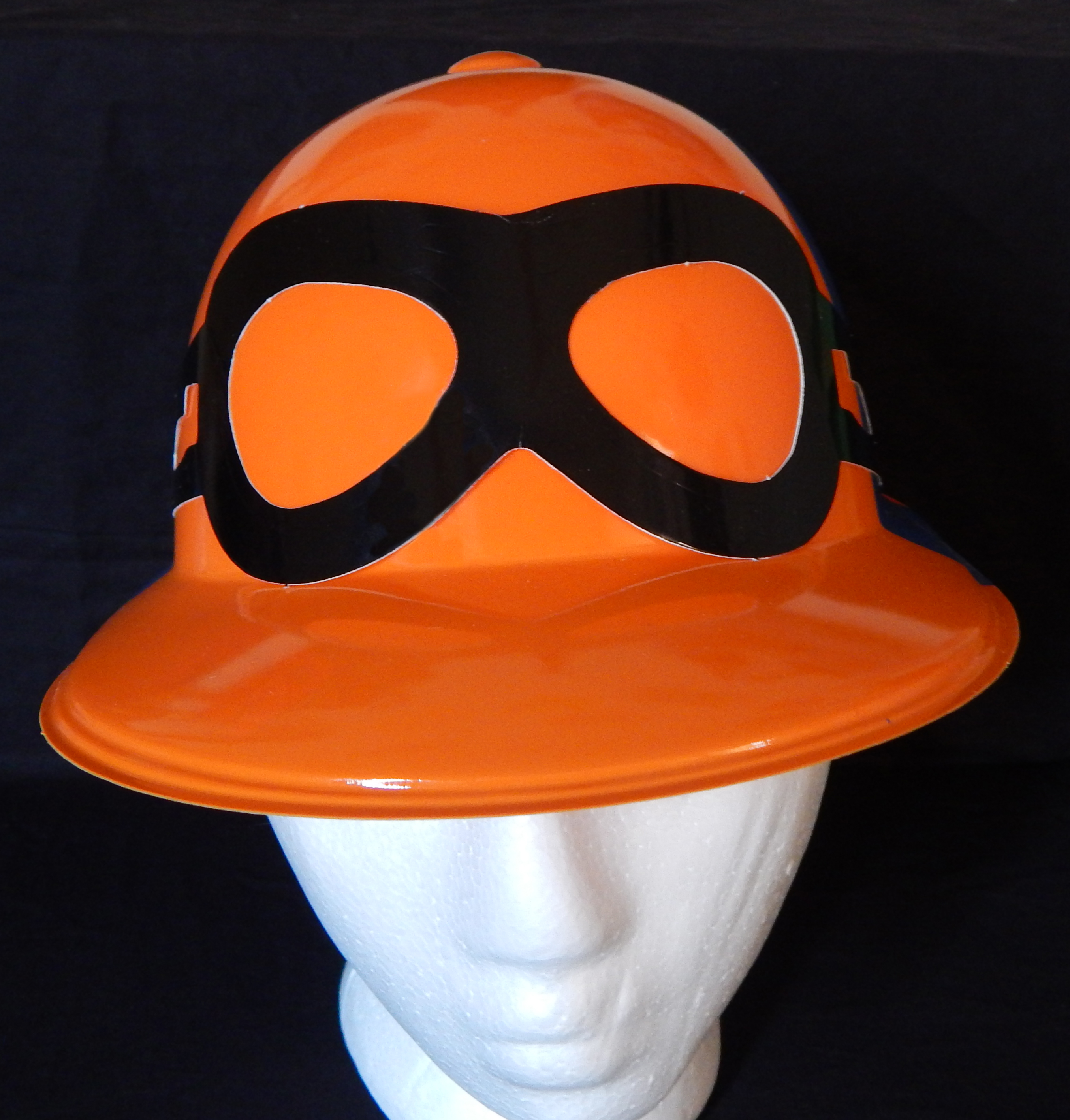 Costume Accessory-USA-Popular culture-Plastic/cardboard-10 1/2" x 7 1/4"