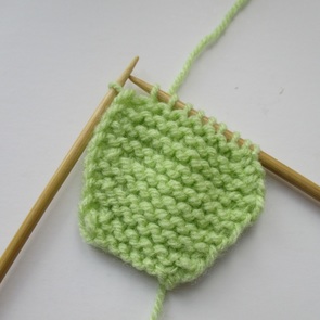 23/06/2021 · for a super easy and neat edge, you have to add a simple slip stitch selvage or chain stitch selvage. A Neat Edge For Garter Stitch Slip 1 Purl Wise Wyif Amanda Berry