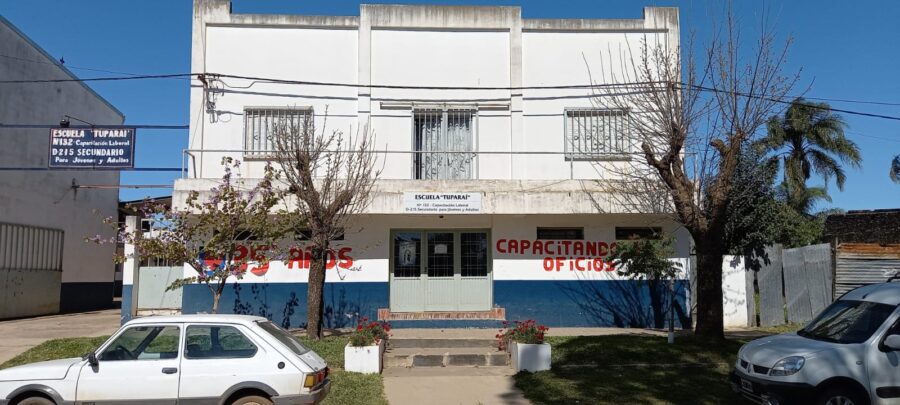 Escuela Tuparaí