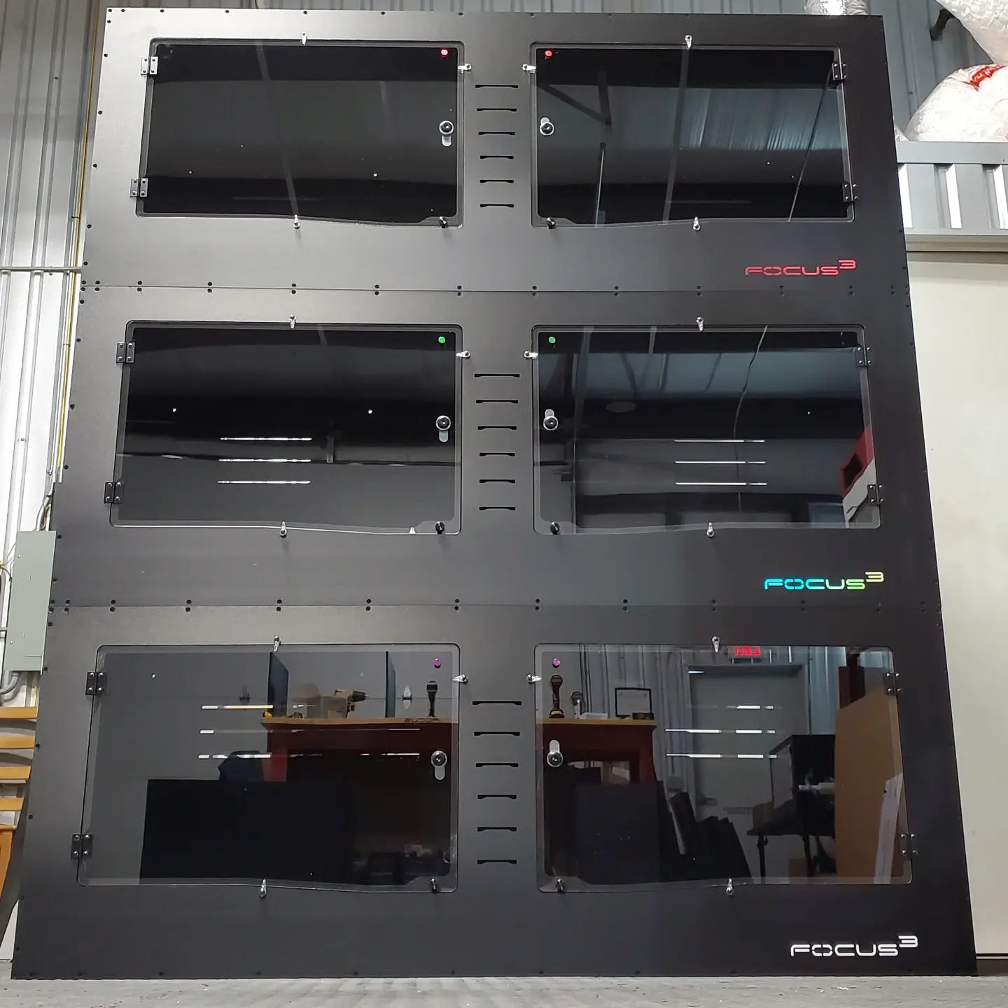 Studio 5x2x2 – Focus Cubed Habitats