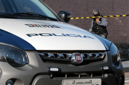 Brasil – Três soldados da PM são presos em festa clandestina