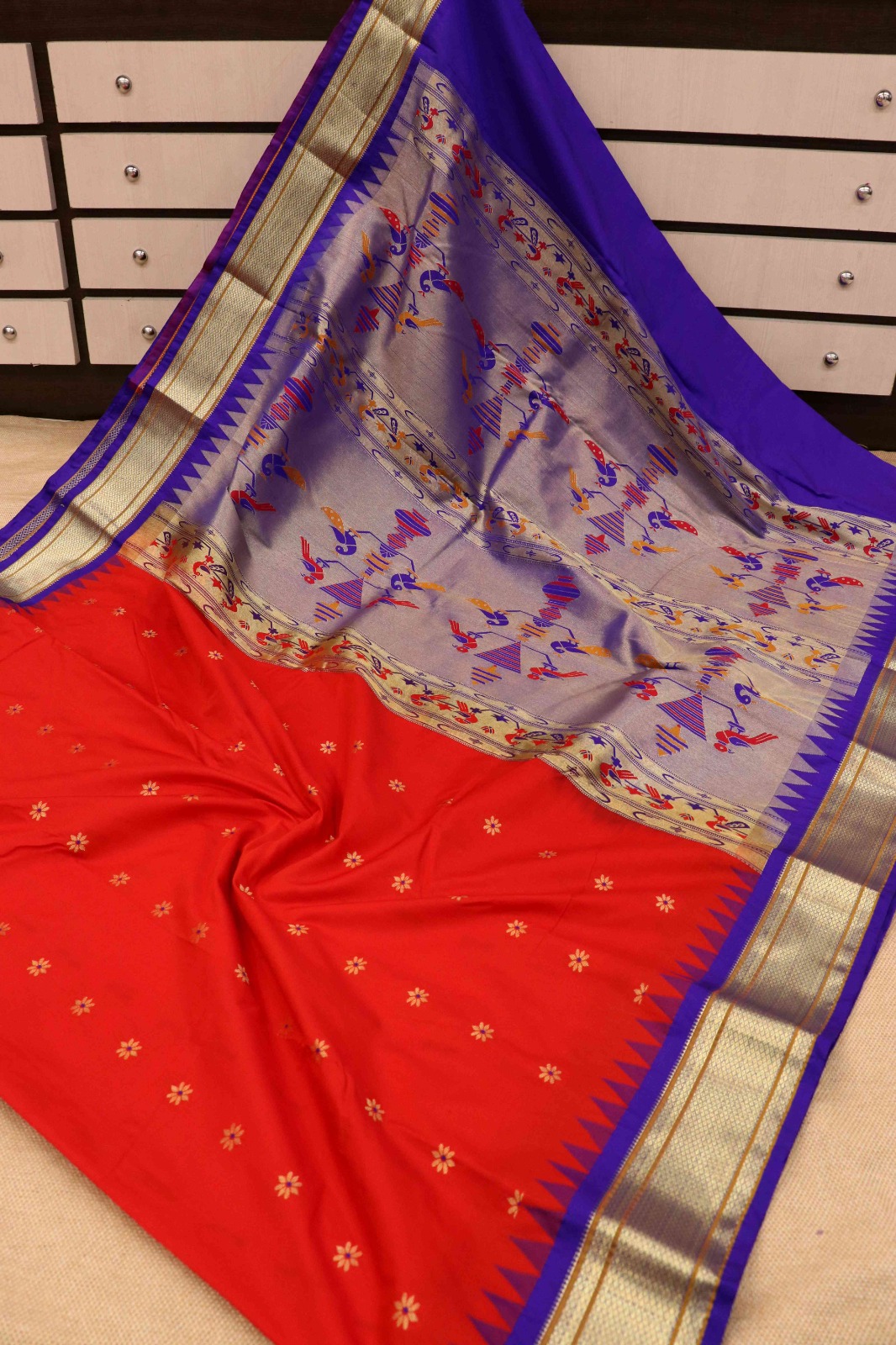 Kadiyal Paithani Saree