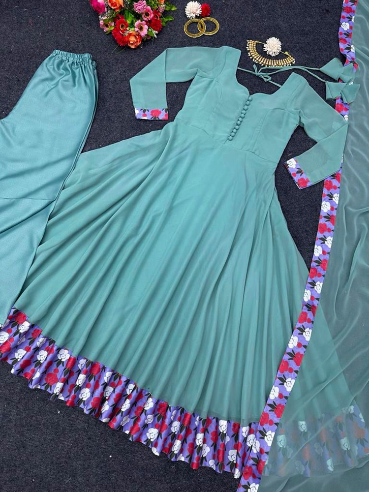 Designer Suit on Faux Georgette