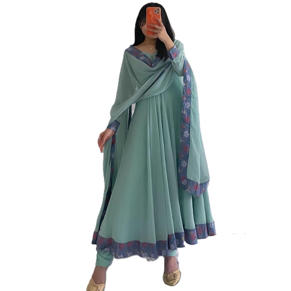 Designer Suit on Faux Georgette