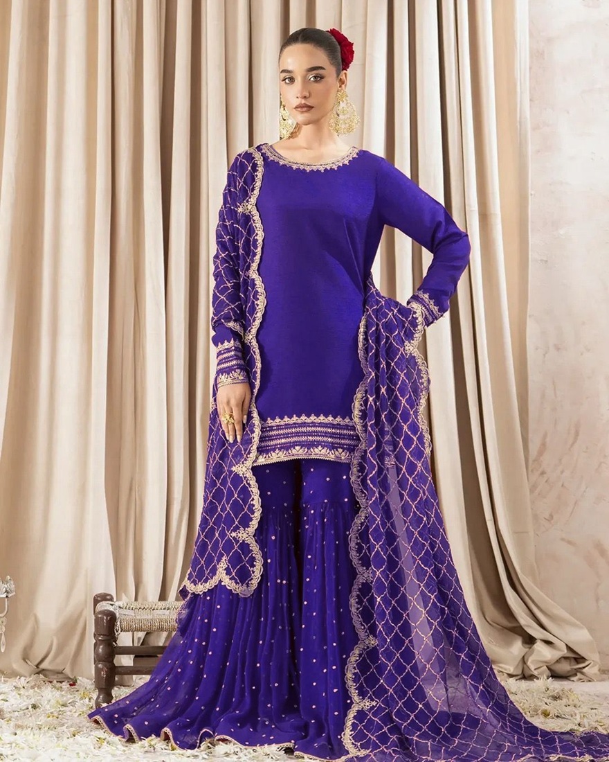 Gorgeous Top & Sarara Set