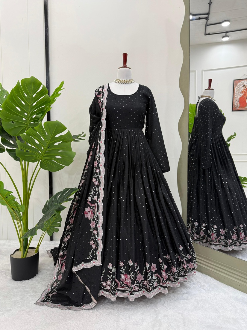 Silk Gown Set
