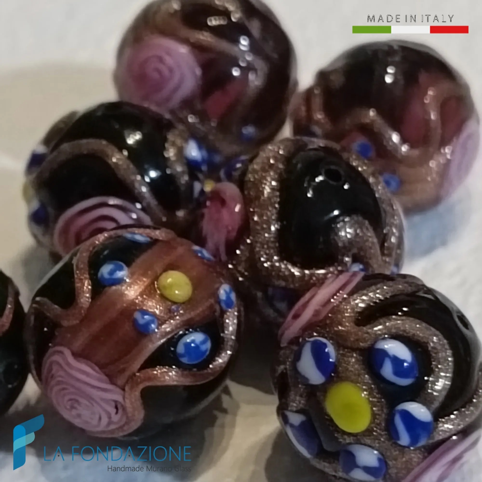Fiorato Veneziano black Murano glass beads