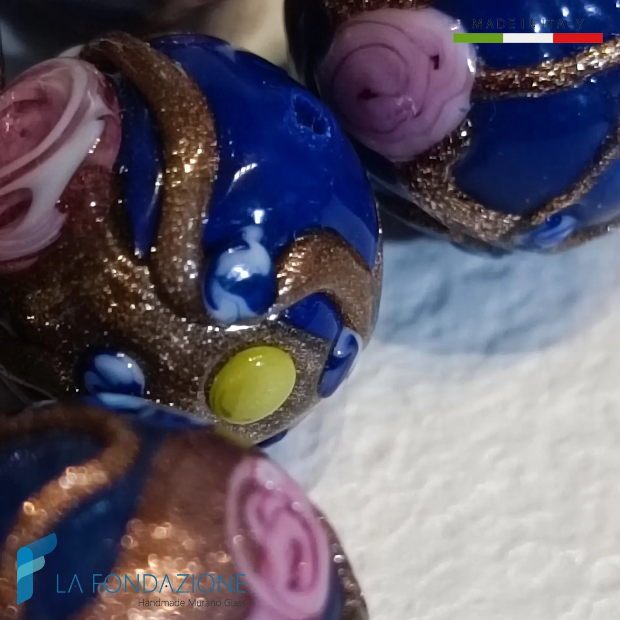 Fiorato Veneziano blue Murano glass beads