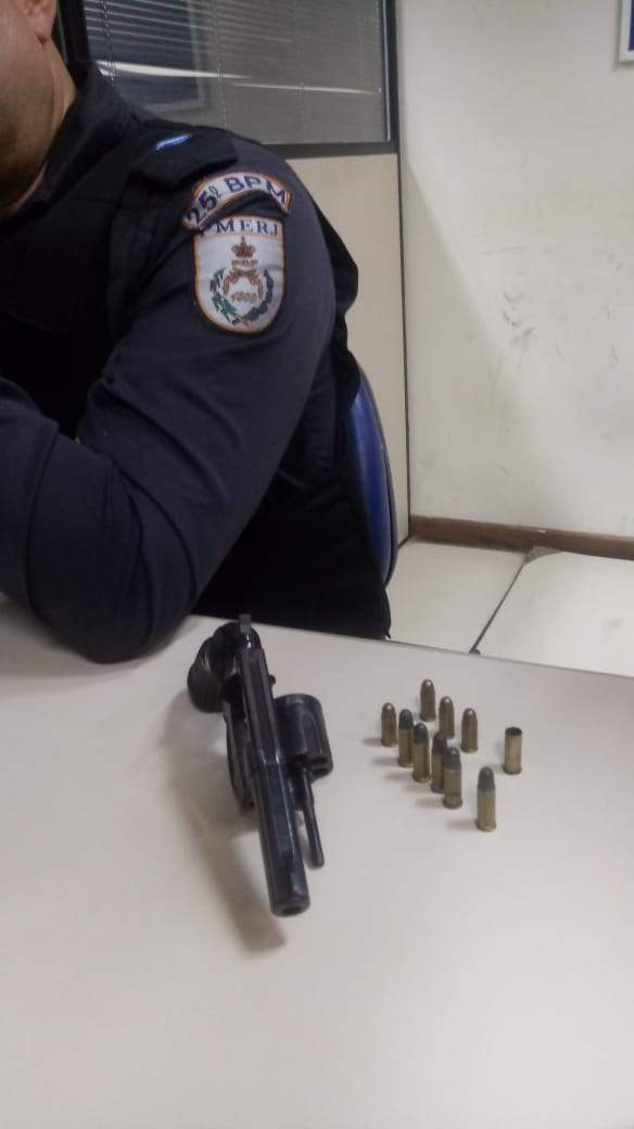 Ação aconteceu na Rua do Fogo durante patrulhamento. Foto: PM/Divulgação