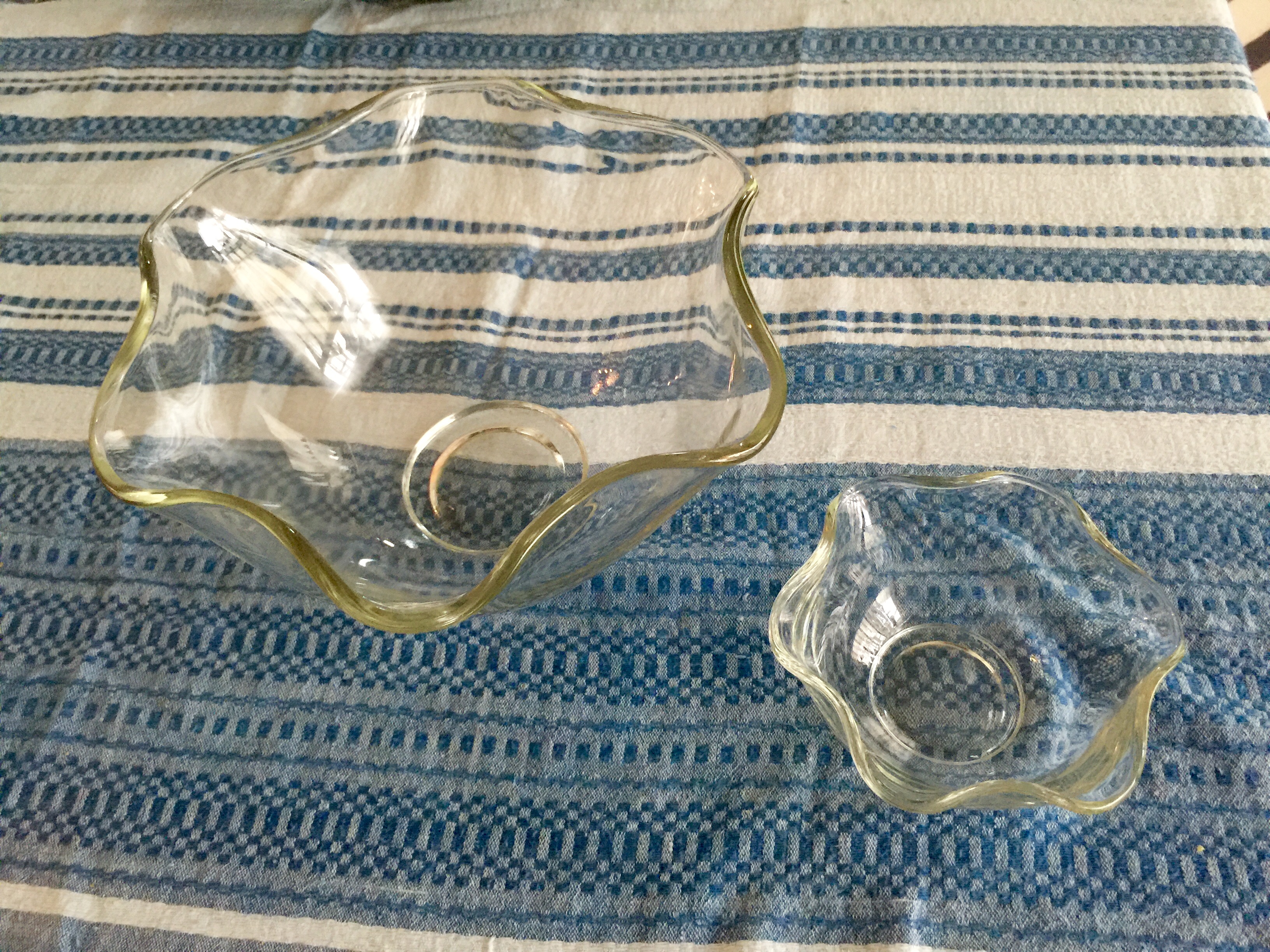 For Sale ((by Emily)) — Set of 2 Vintage, Ruffled-edge Clear glass bowls :: small & large