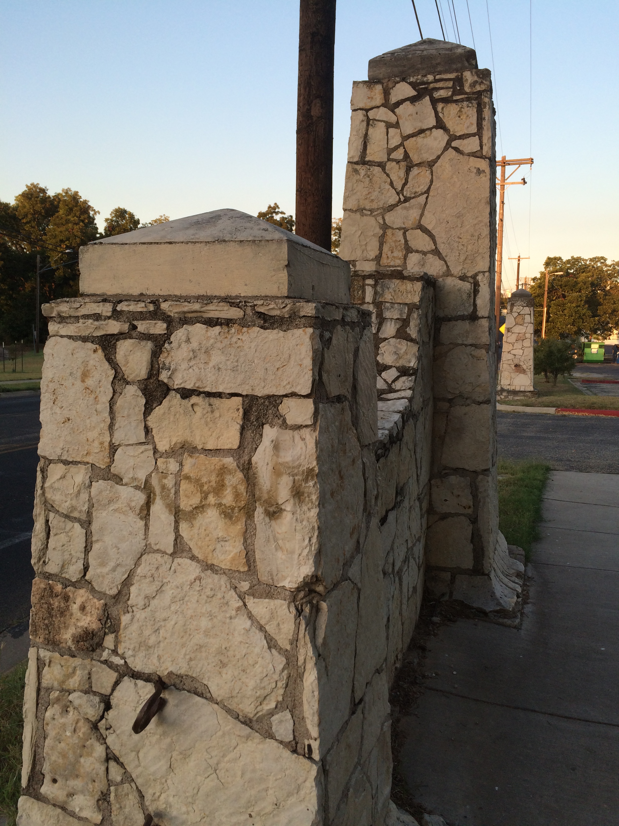 Stone gates at an entrance to Rosewood Neighborhood Park