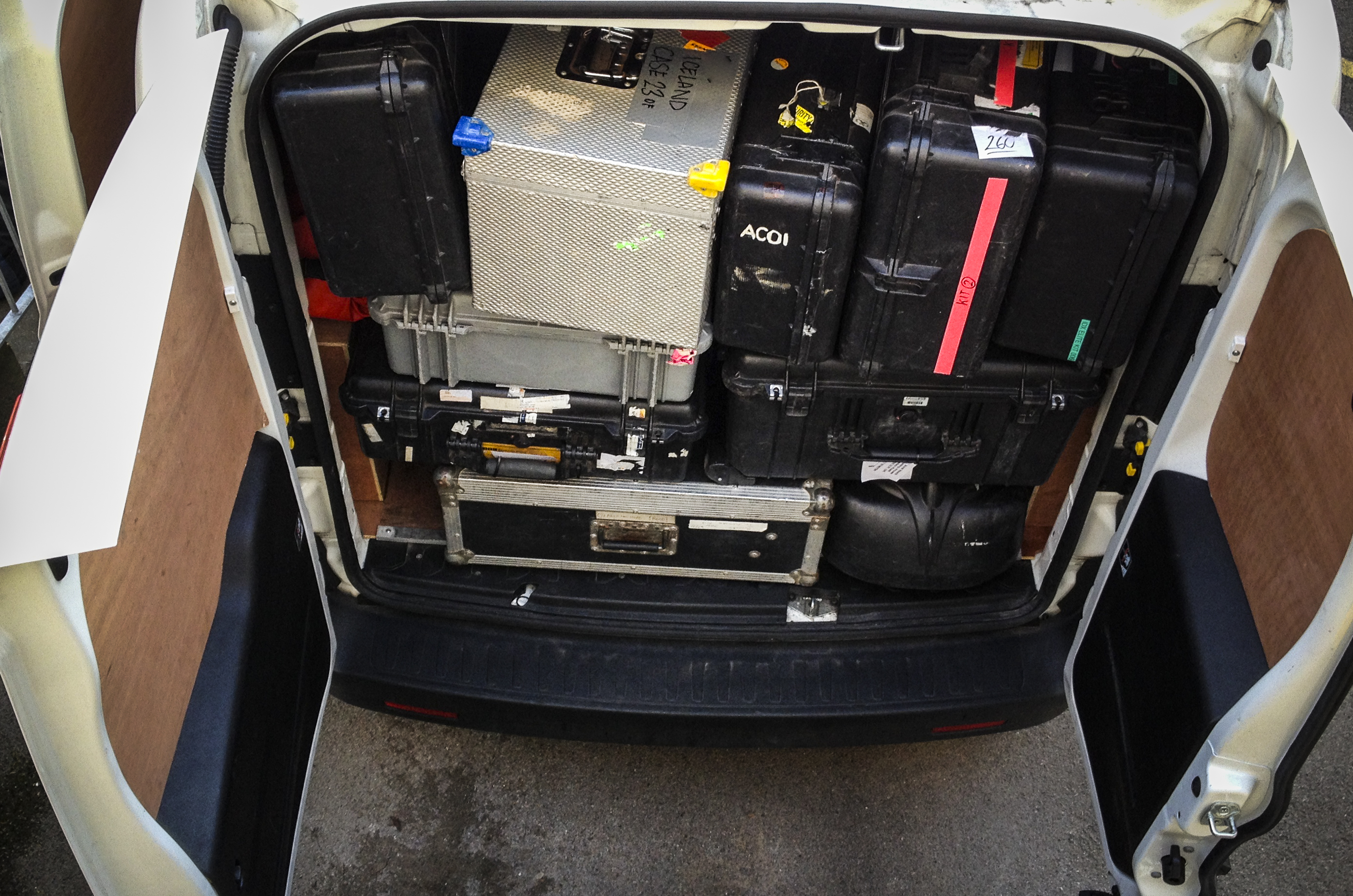 Tons of kit and it only just fits! canon