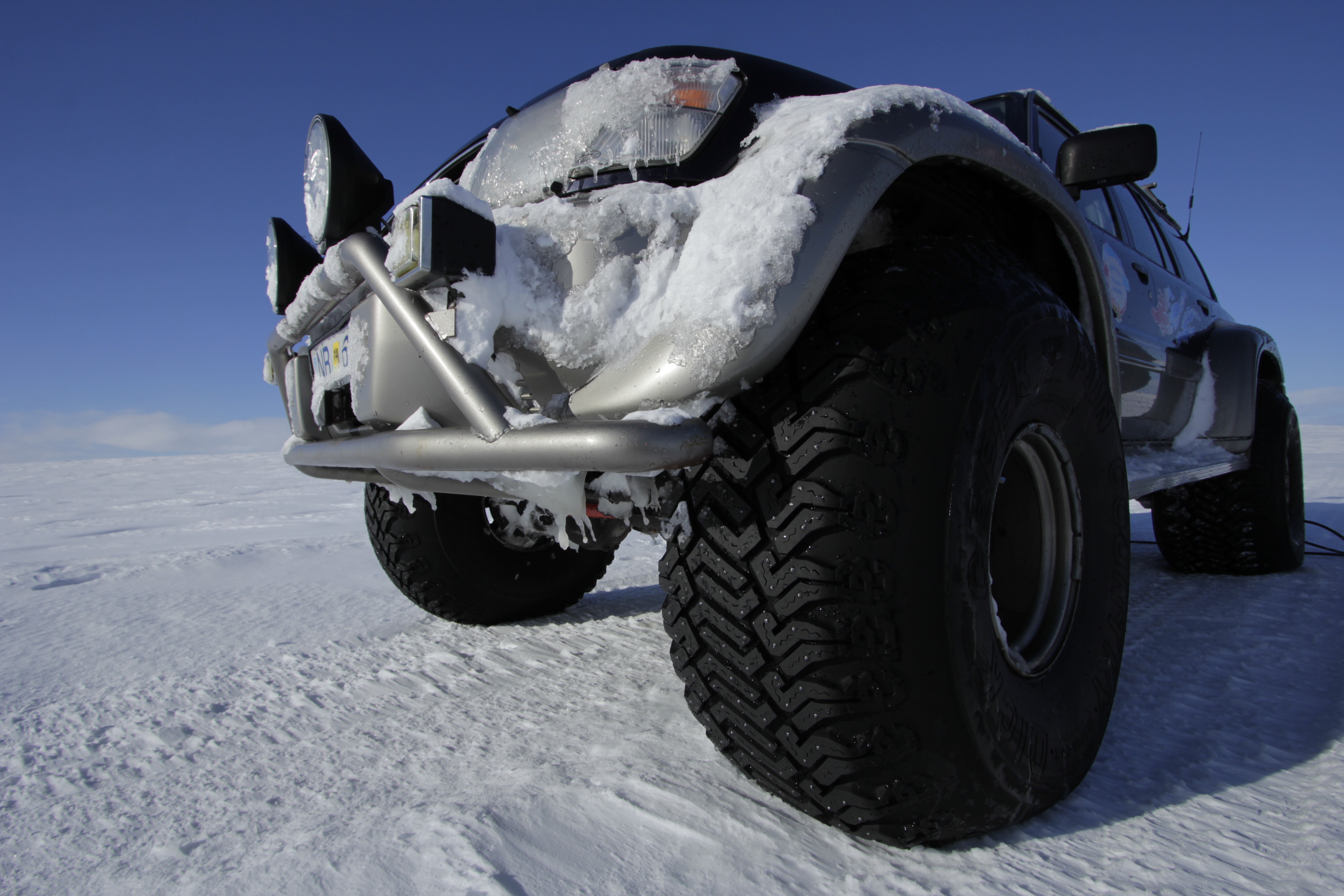 Raggys super truck Myvatn canon