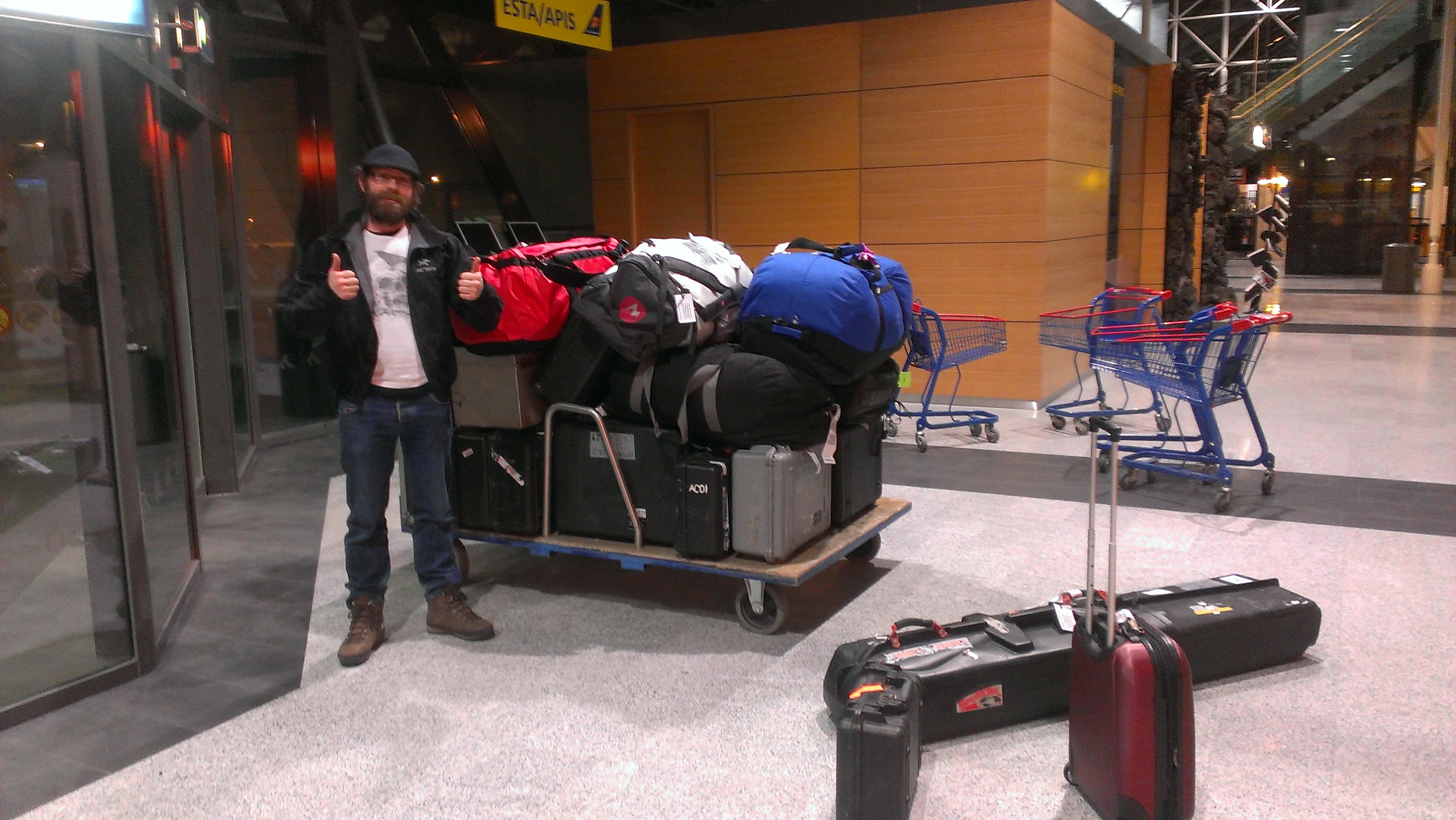 Airport with kit i phone