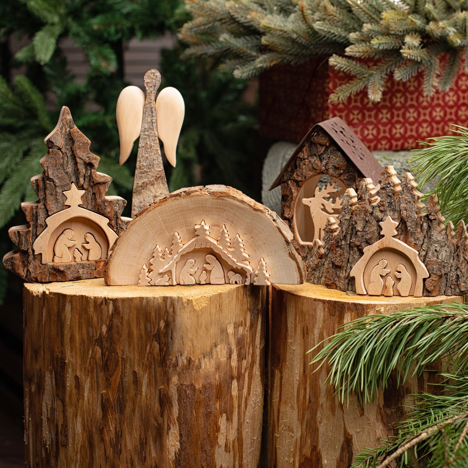 Rustic Christmas Home Decor