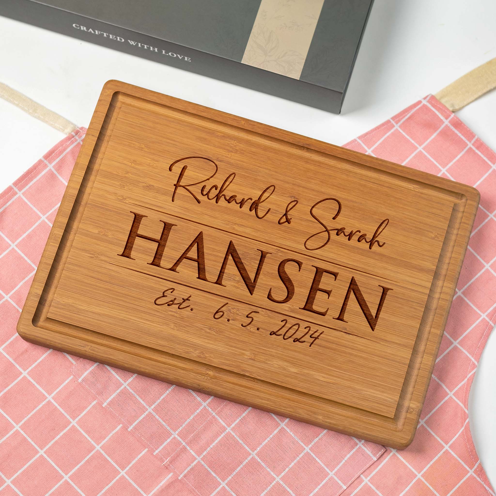 Engraved Wooden Cutting Board - Wedding Couple
