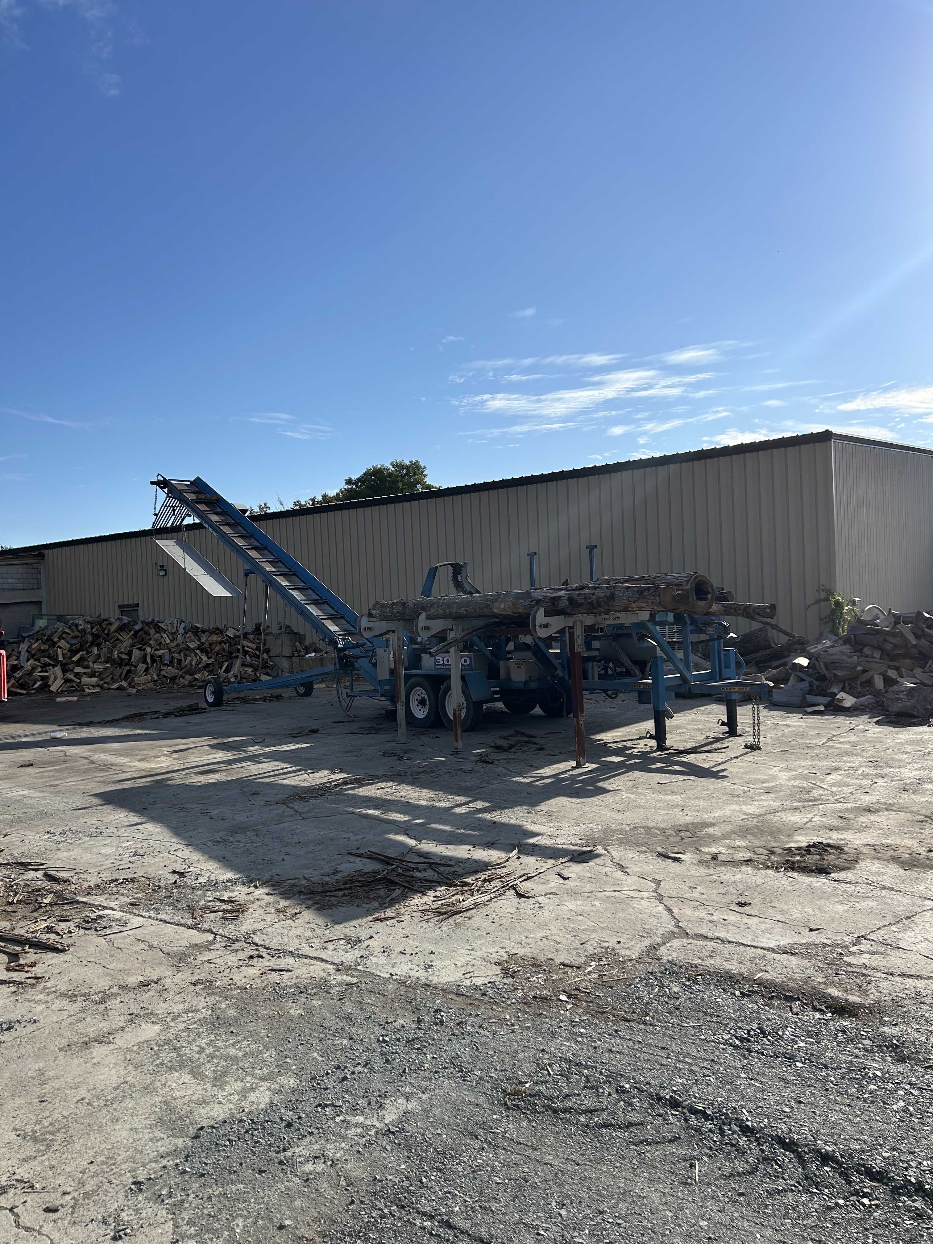 2015 Bell's 3000B Firewood Processor & 32' Conveyor - ForestryLink