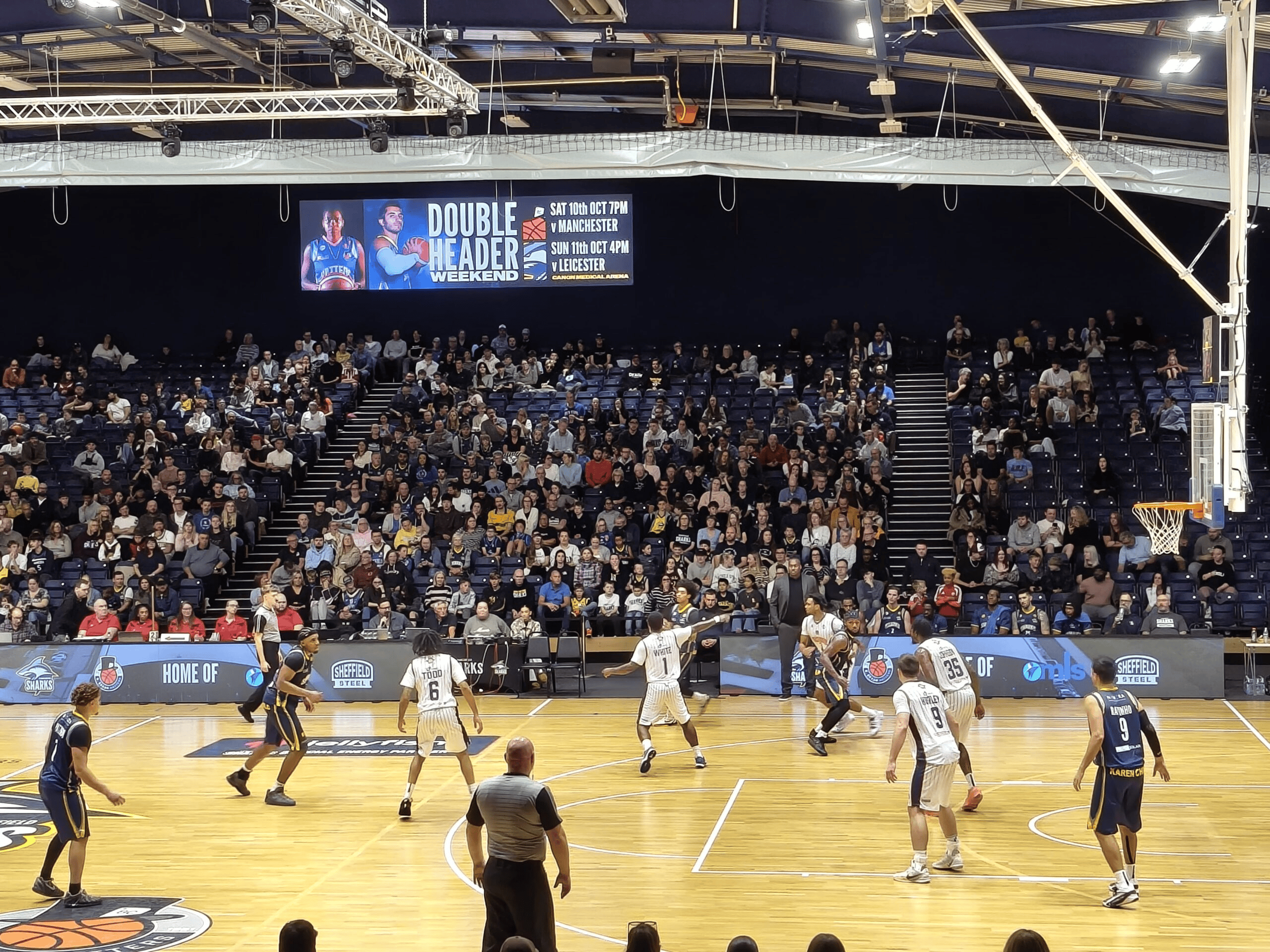 Sheffield Sharks beat Leicester Riders 85-75 in fourth-quarter thriller