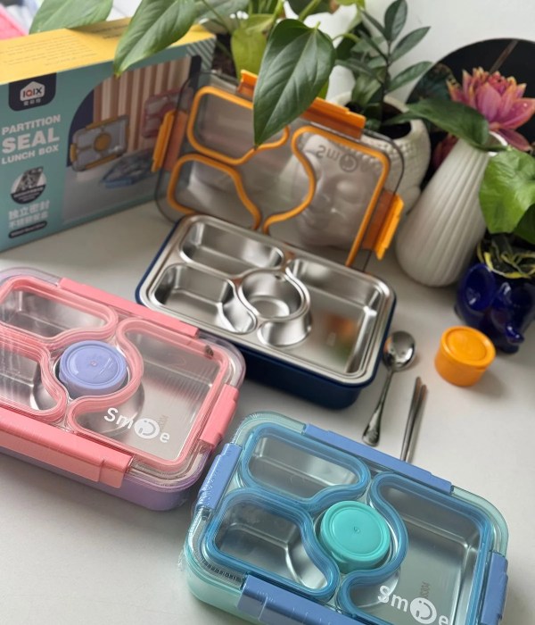 Smiley Partitions Lunch Box