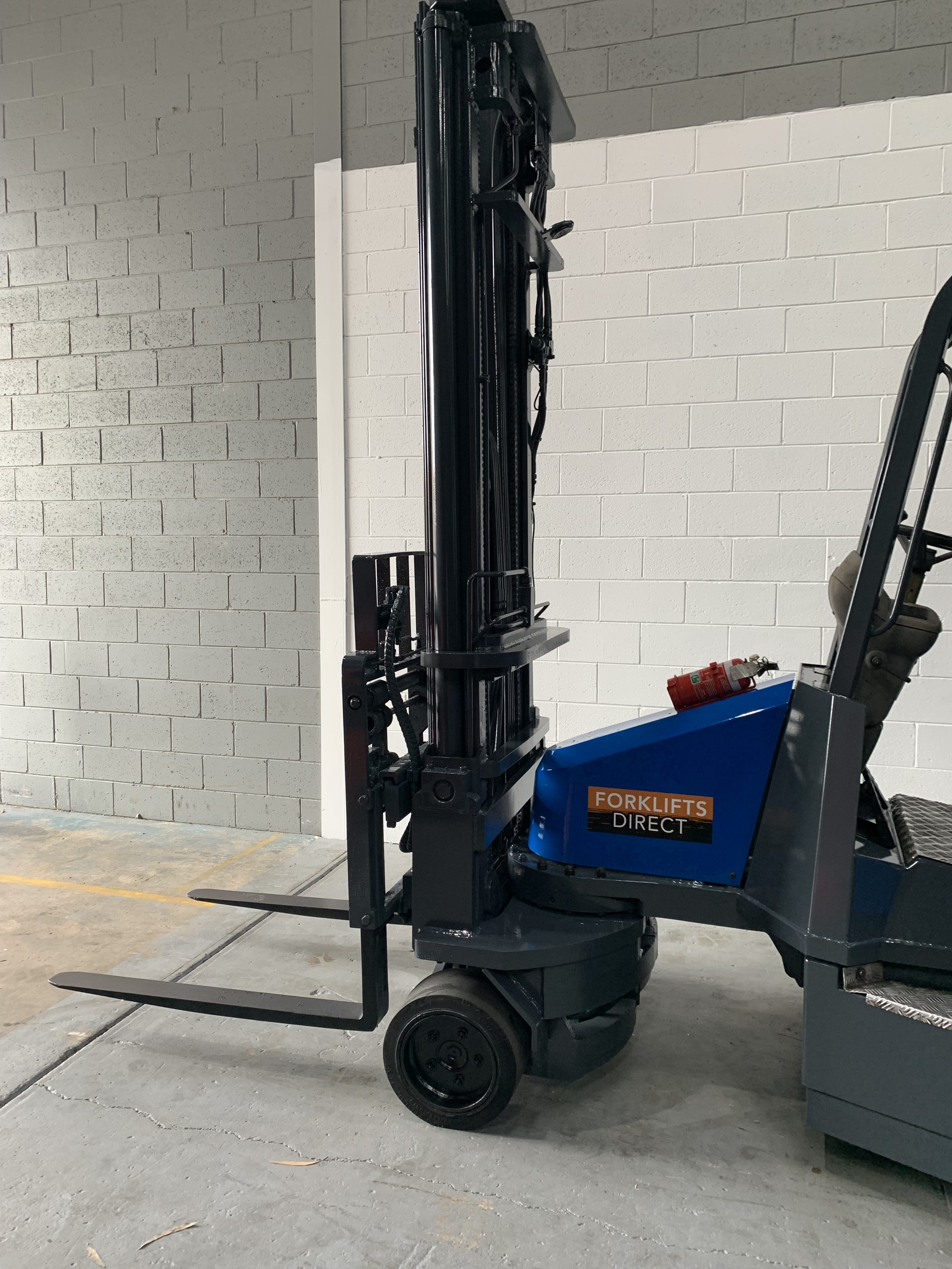 AisleMaster 2t Articulated Forklift Forklifts Direct