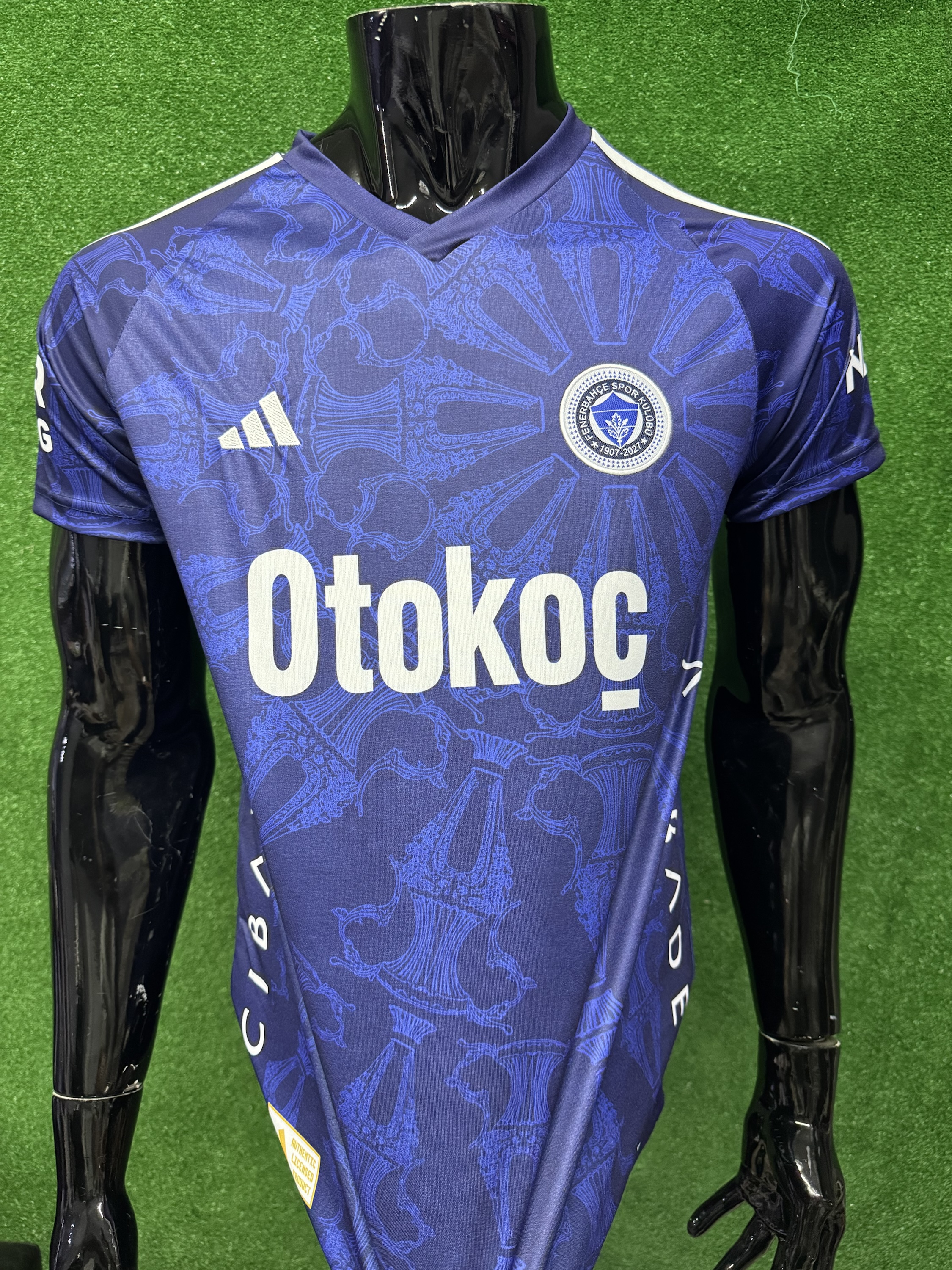 Fenerbahçe Yeni Sezon Lacivert