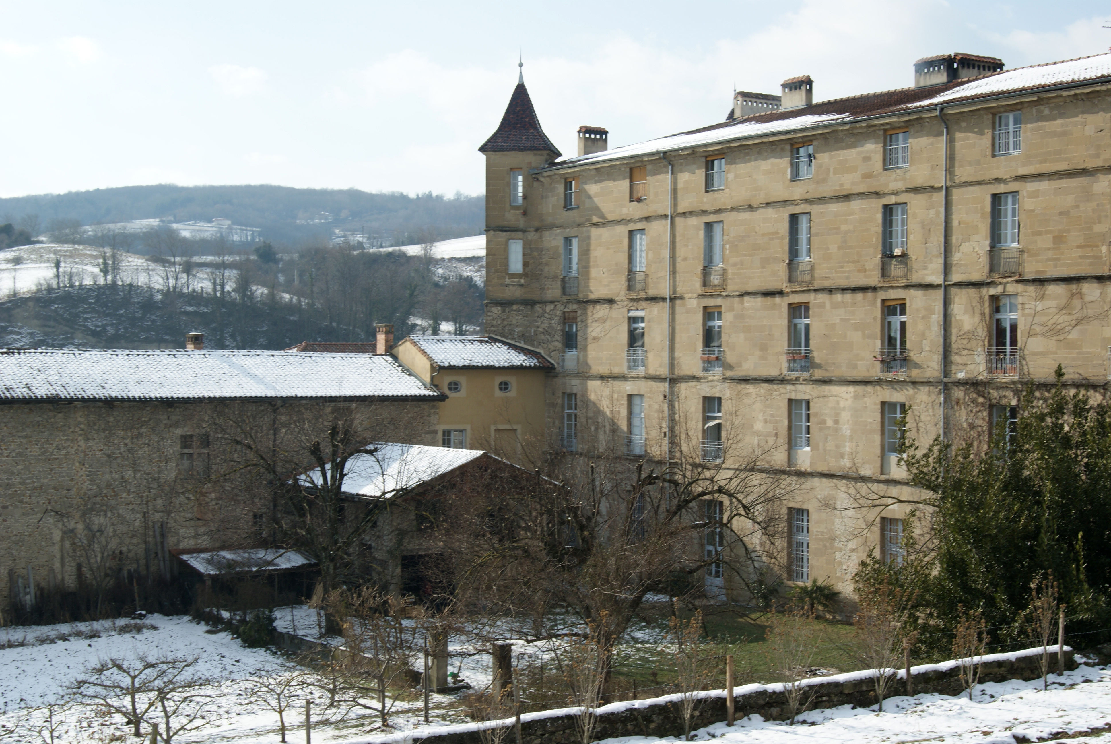 de l'Arche de Saint-Antoine, dans le joli petit village médiéval de Saint-Antoine l'Abbaye