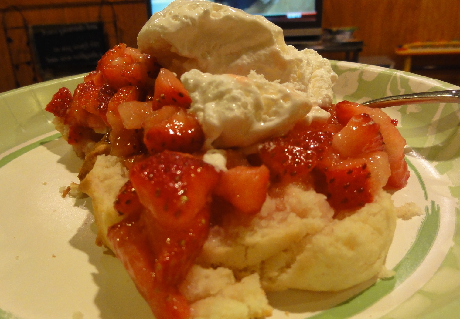Katie and Travis spoiled us with a delicious taco dinner and homemade strawberry shortcake desert! I've never tasted anything so amazing.