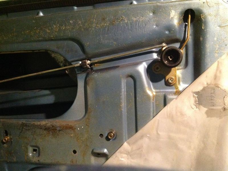 99353105303 Door Lock Mechanism With Anti Shut Out Left Left Hand Drive OK so Im in the process of redoing the interior of the car 84 911 Targa and have just reinstalled the door panels.