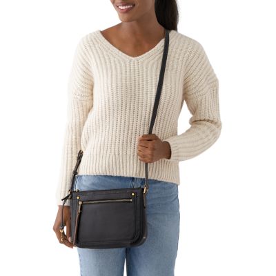 Wiley crossbody yang hadir dengan material kulit berwarna cokelat ini menjadi pilihan yang tepat untuk. Crossbody Bags Shop Crossbody Purses Leather Crossbody Handbags Fossil