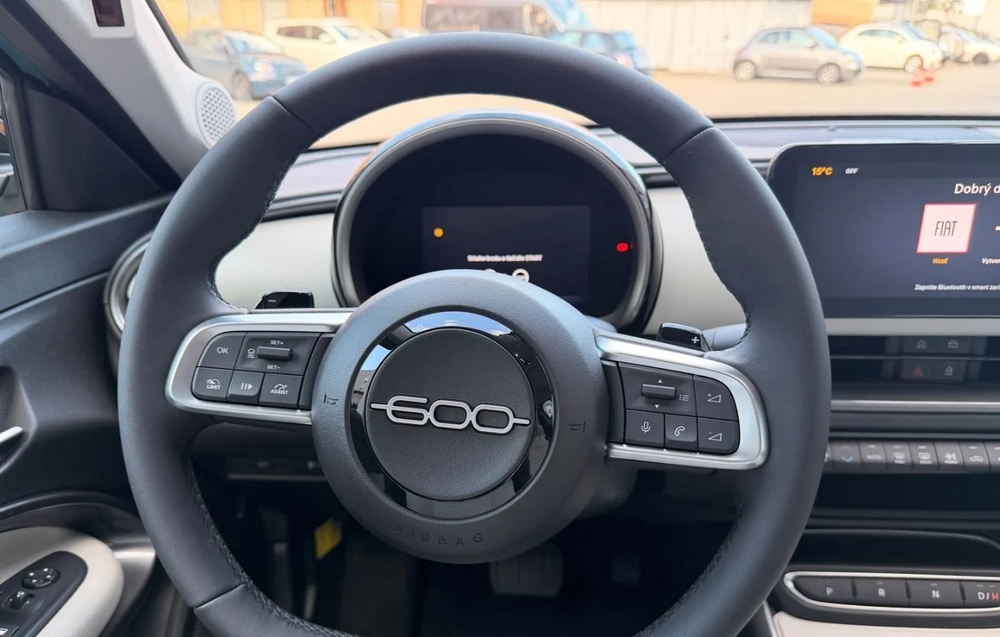 FIAT 600 2025